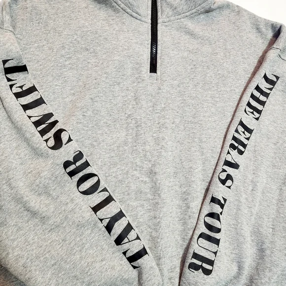 Taylor Swift Eras Tour 1/4 zip size Large - Picture 5 of 9